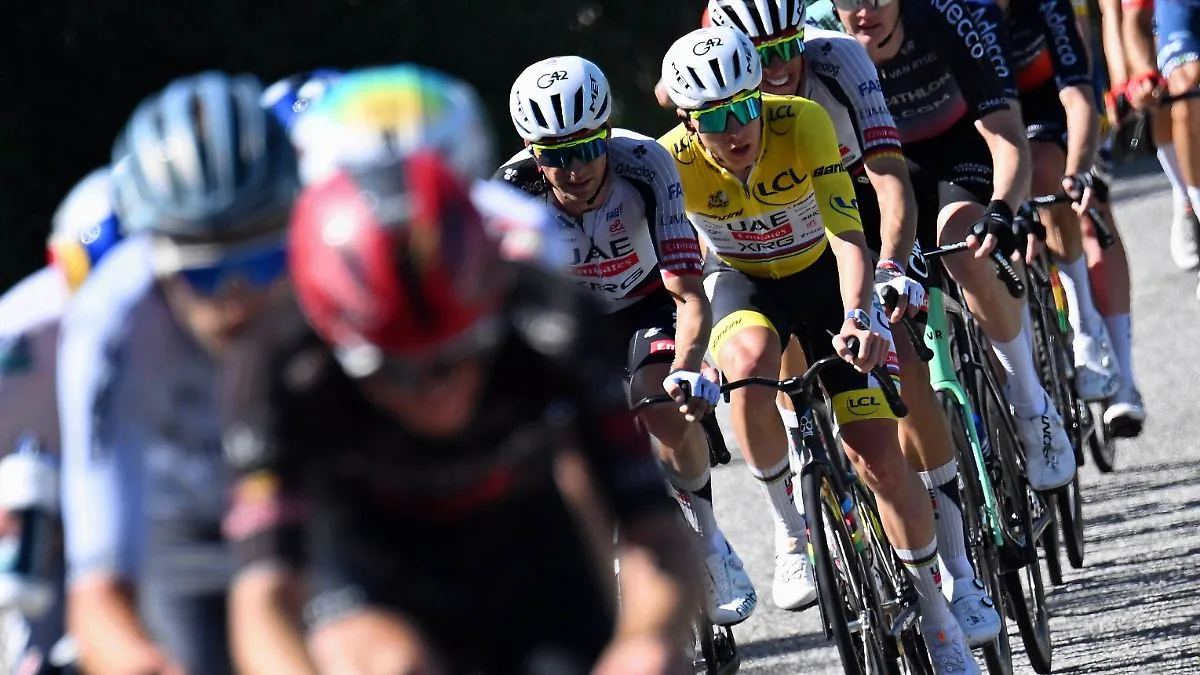 Tour de France: Virus beeinträchtigt Teams, auch Pogacars Helfer betroffen