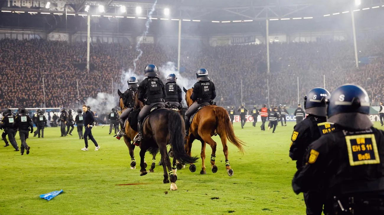Eklat nach dem Derby zwischen Mannheim und Kaiserslautern image 1