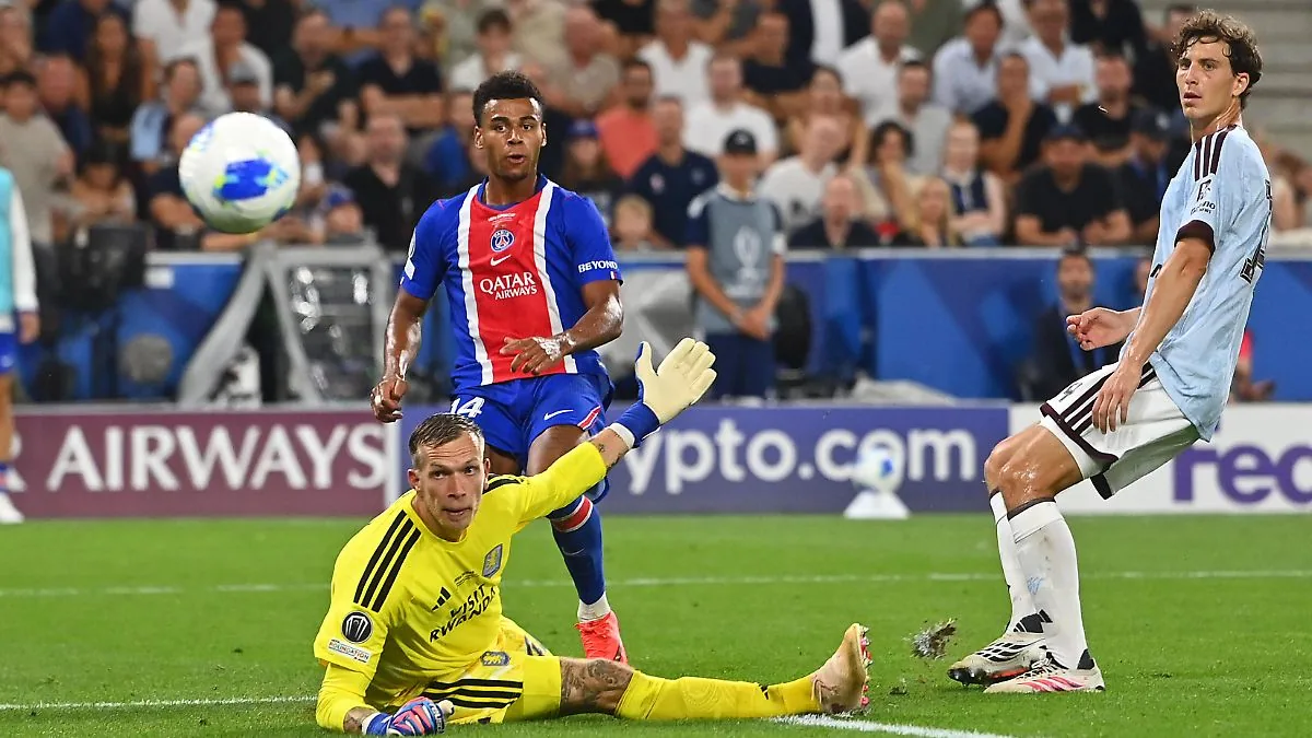 Paris Saint-Germain gewinnt UEFA-Supercup gegen Aston Villa
