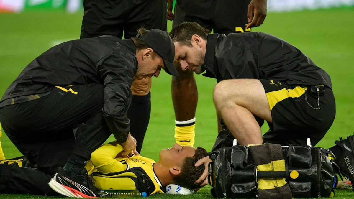Dortmund feiert Sieg gegen Villarreal, Sorge um Karetsas nach Kollaps image 1