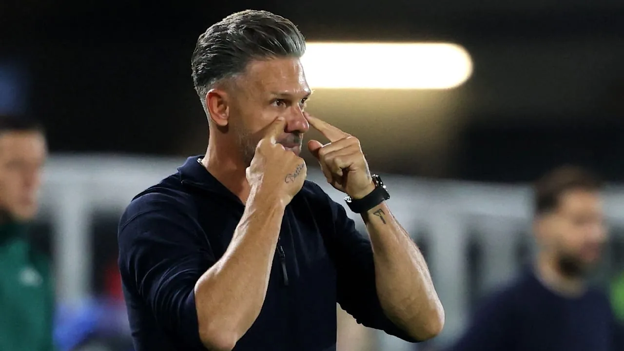 Como feiert historischen Champions-League-Sieg gegen RB Leipzig